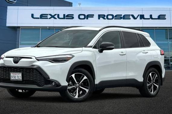 TOYOTA COROLLA CROSS 2025 7MUFBABG6SV081371 image